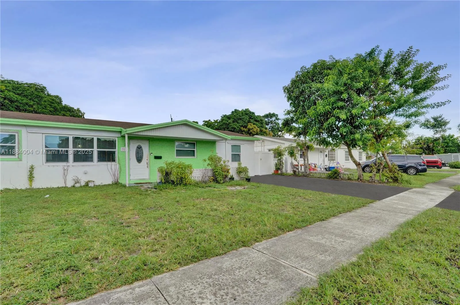 320 N 71st Ave