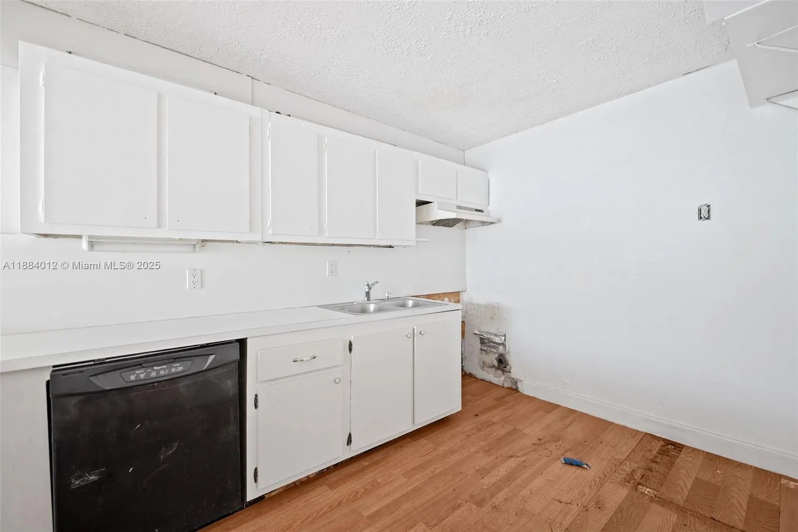200 172nd St, #108