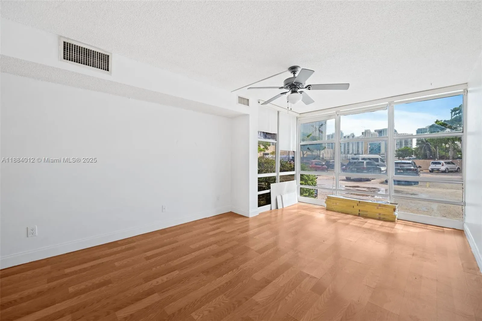 200 172nd St, #108