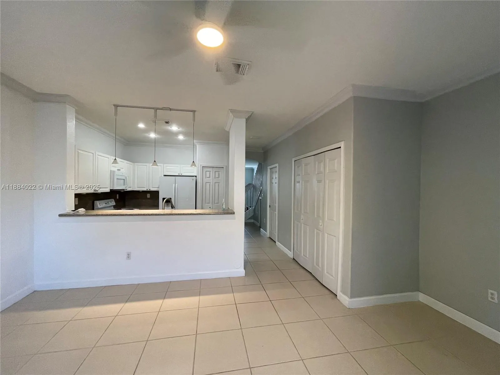 5430 NW 107th Ave, #609