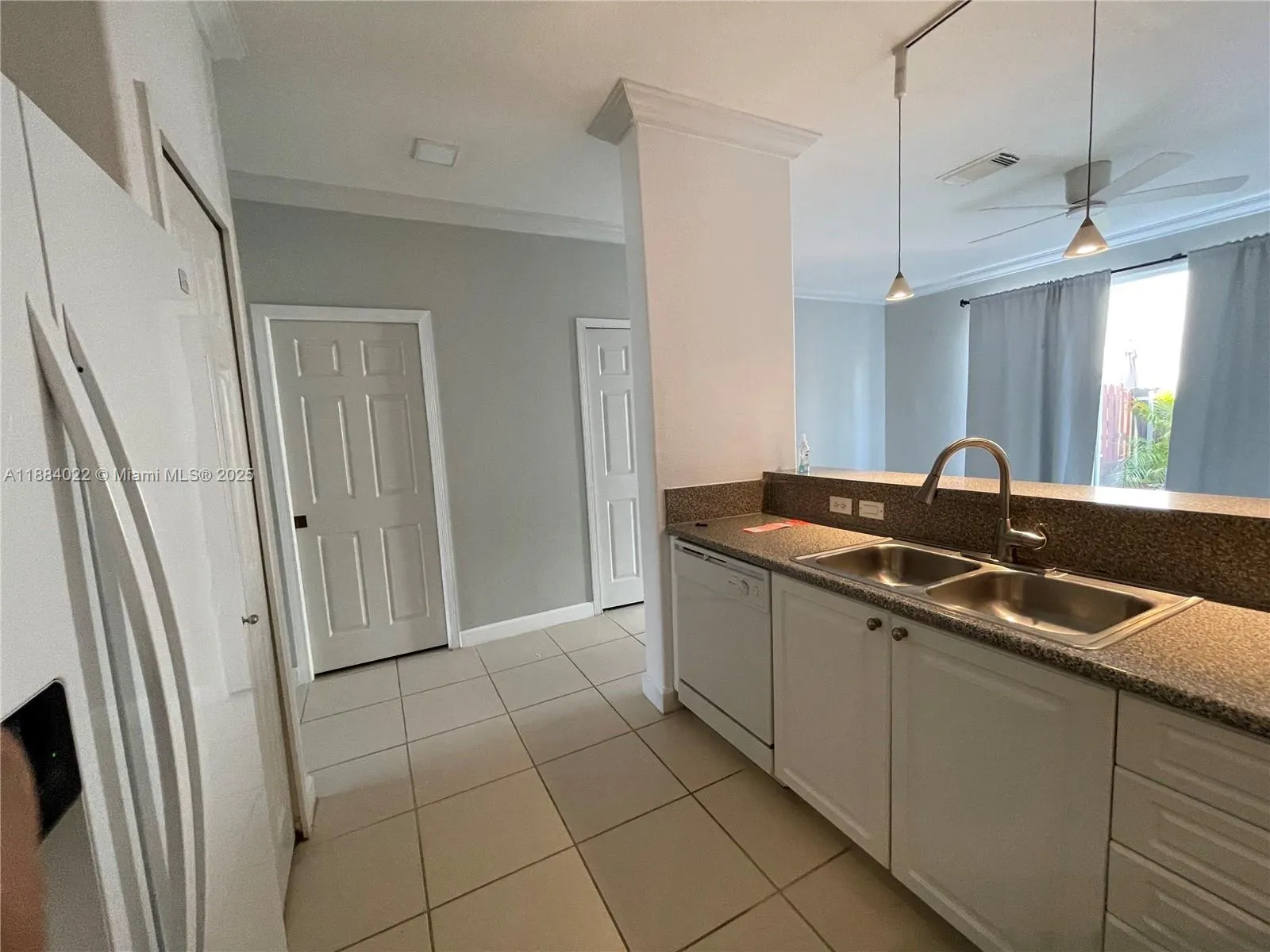 5430 NW 107th Ave, #609