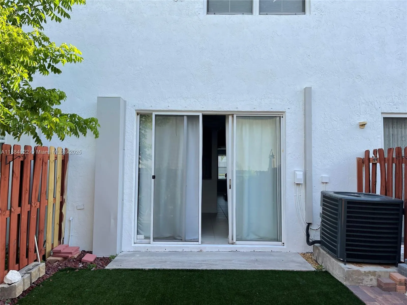 5430 NW 107th Ave, #609