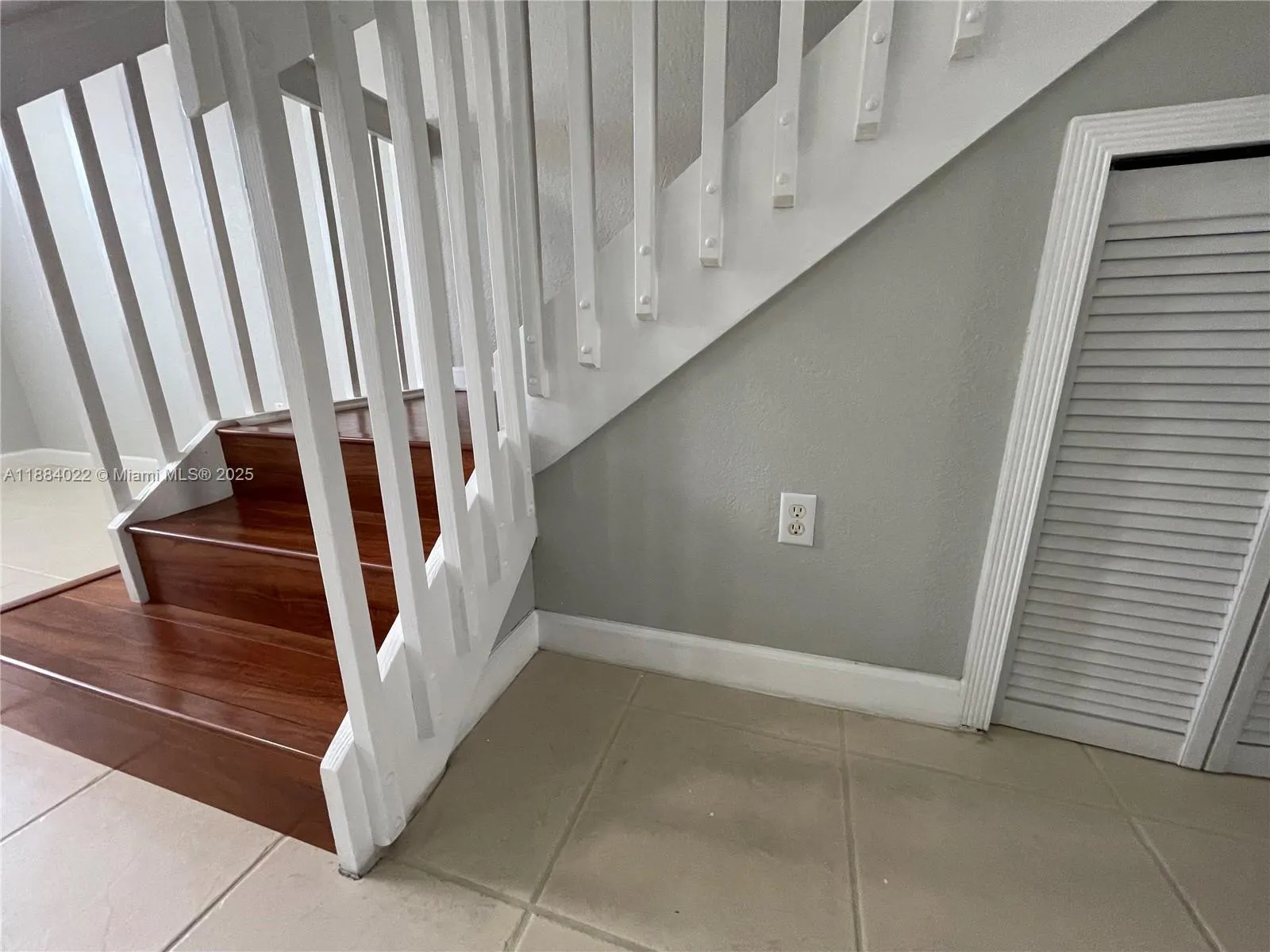 5430 NW 107th Ave, #609