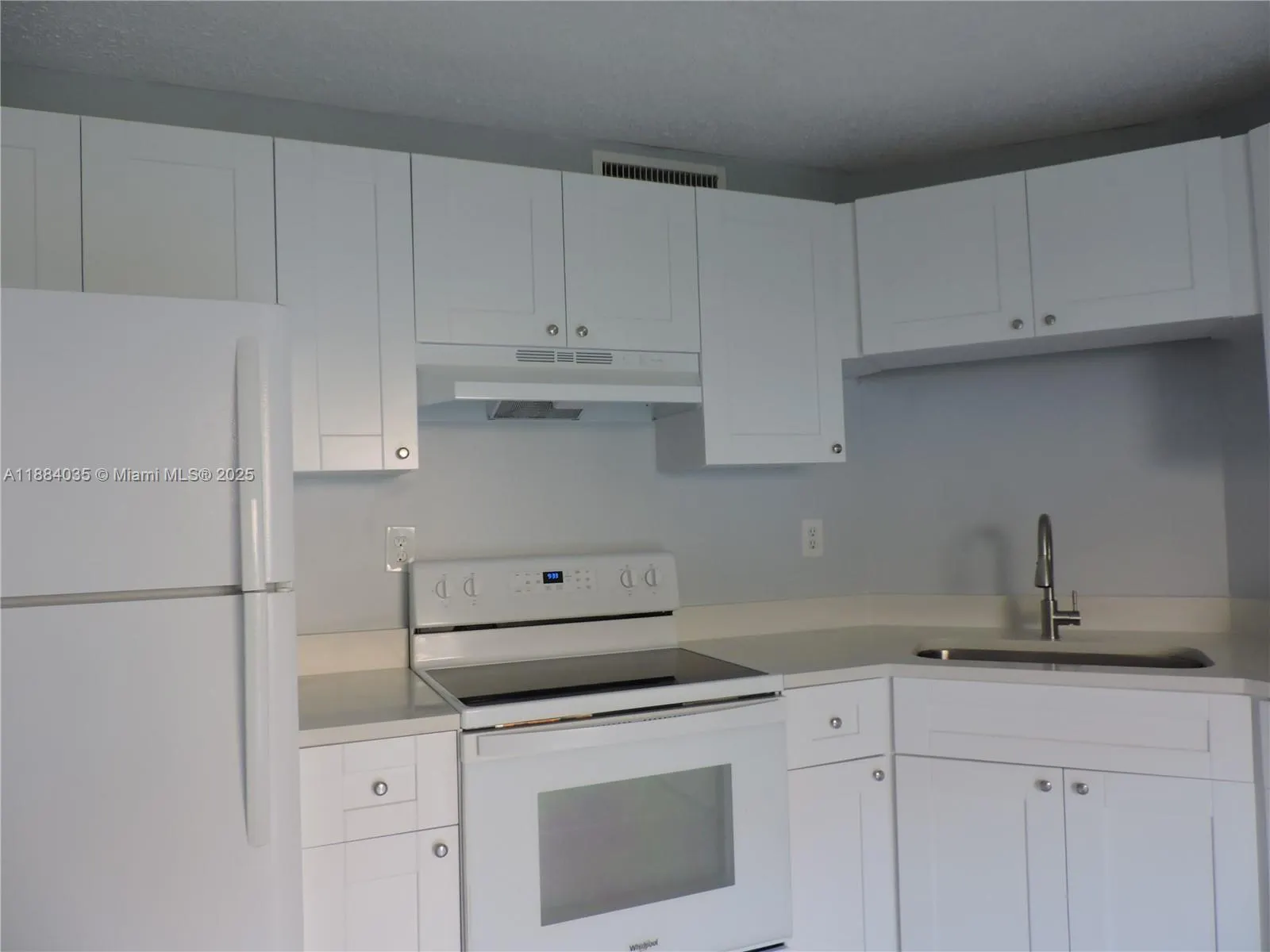 13045 SW 68 ST, #104