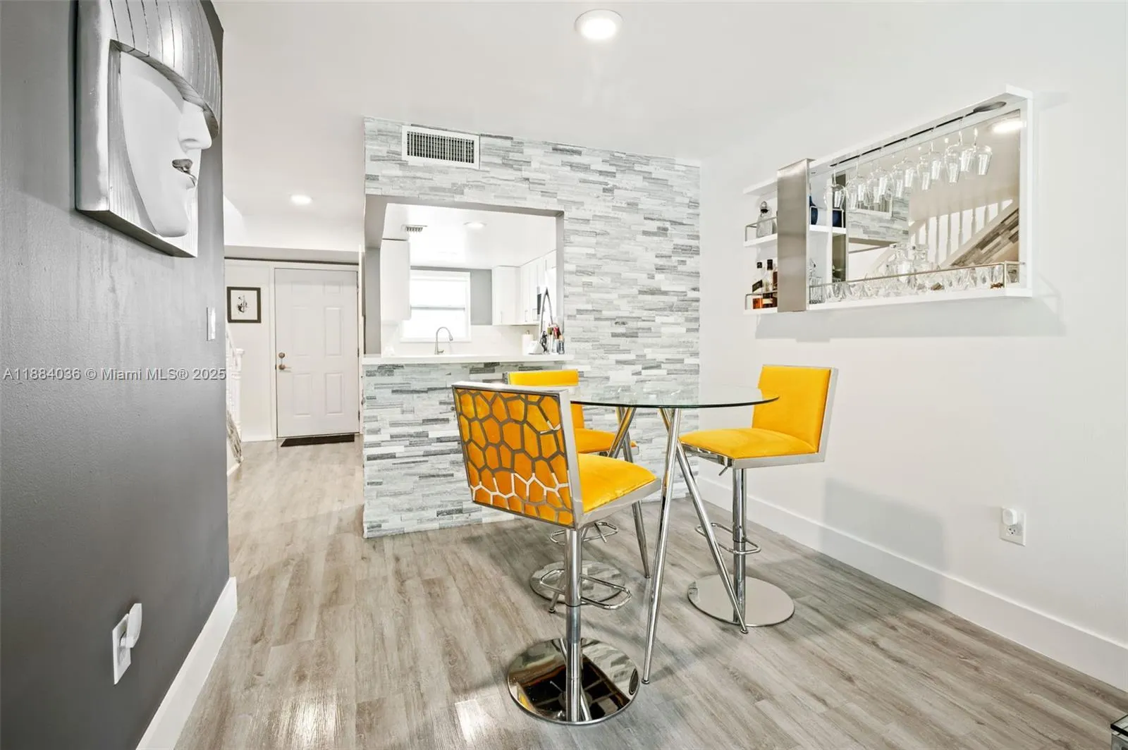 9373 Fontainebleau Blvd, #K212