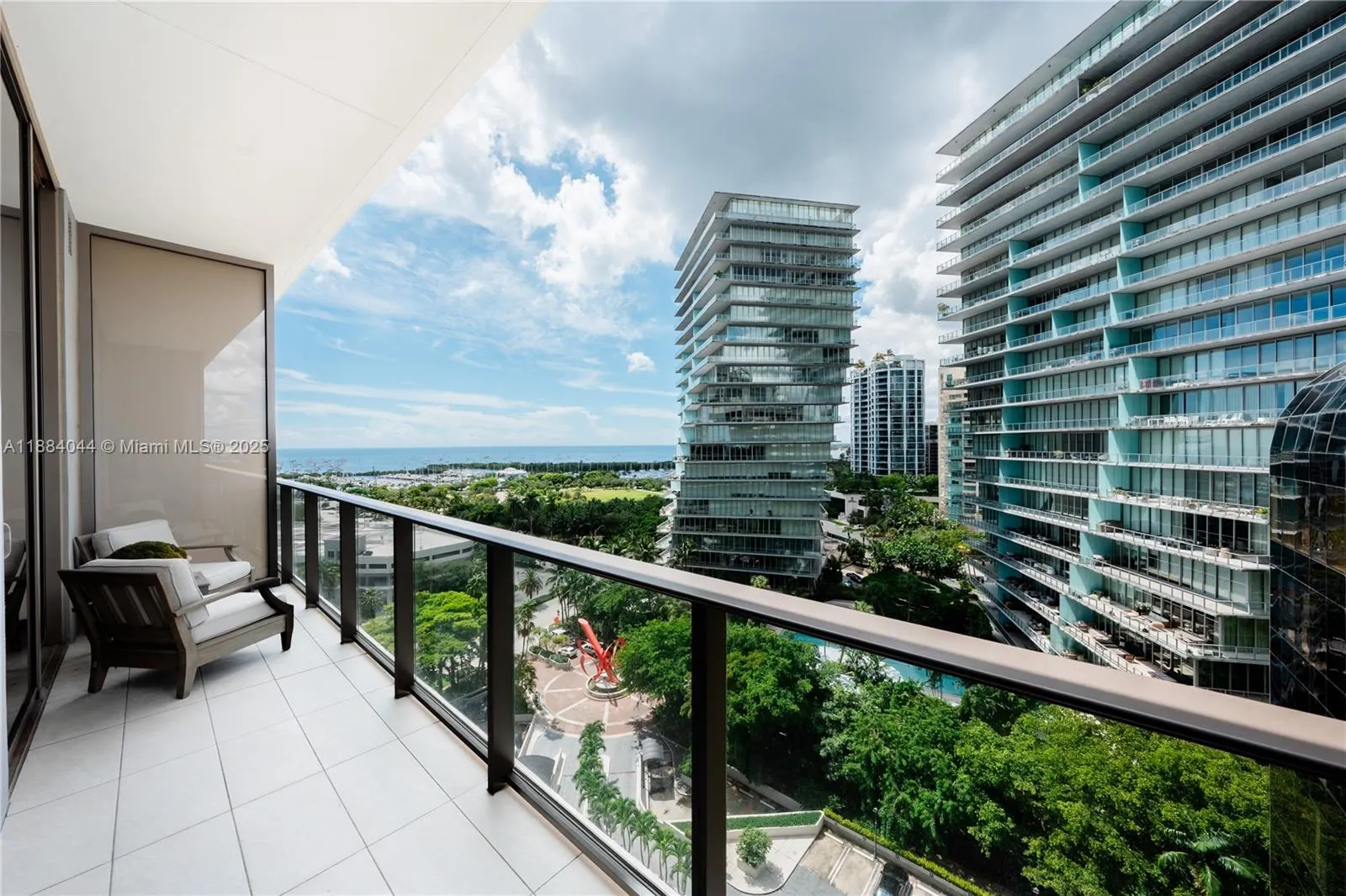 2655 S Bayshore Dr, #1007