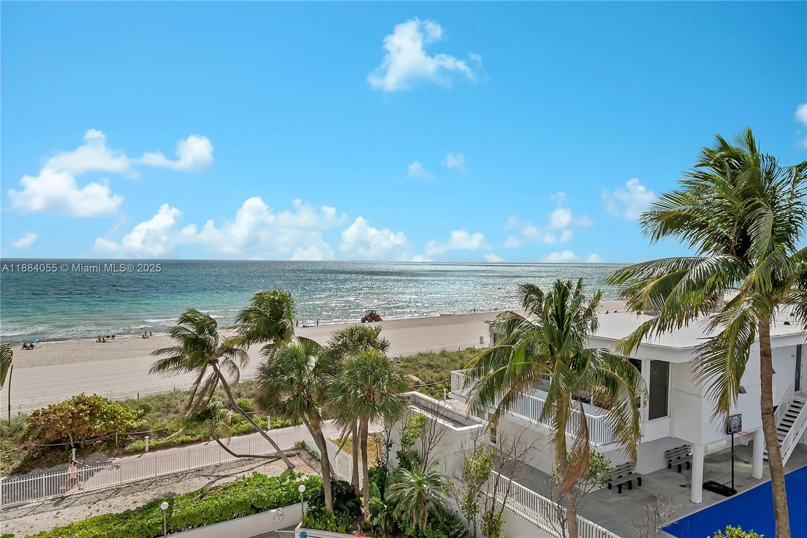 5415 Collins Ave, #506