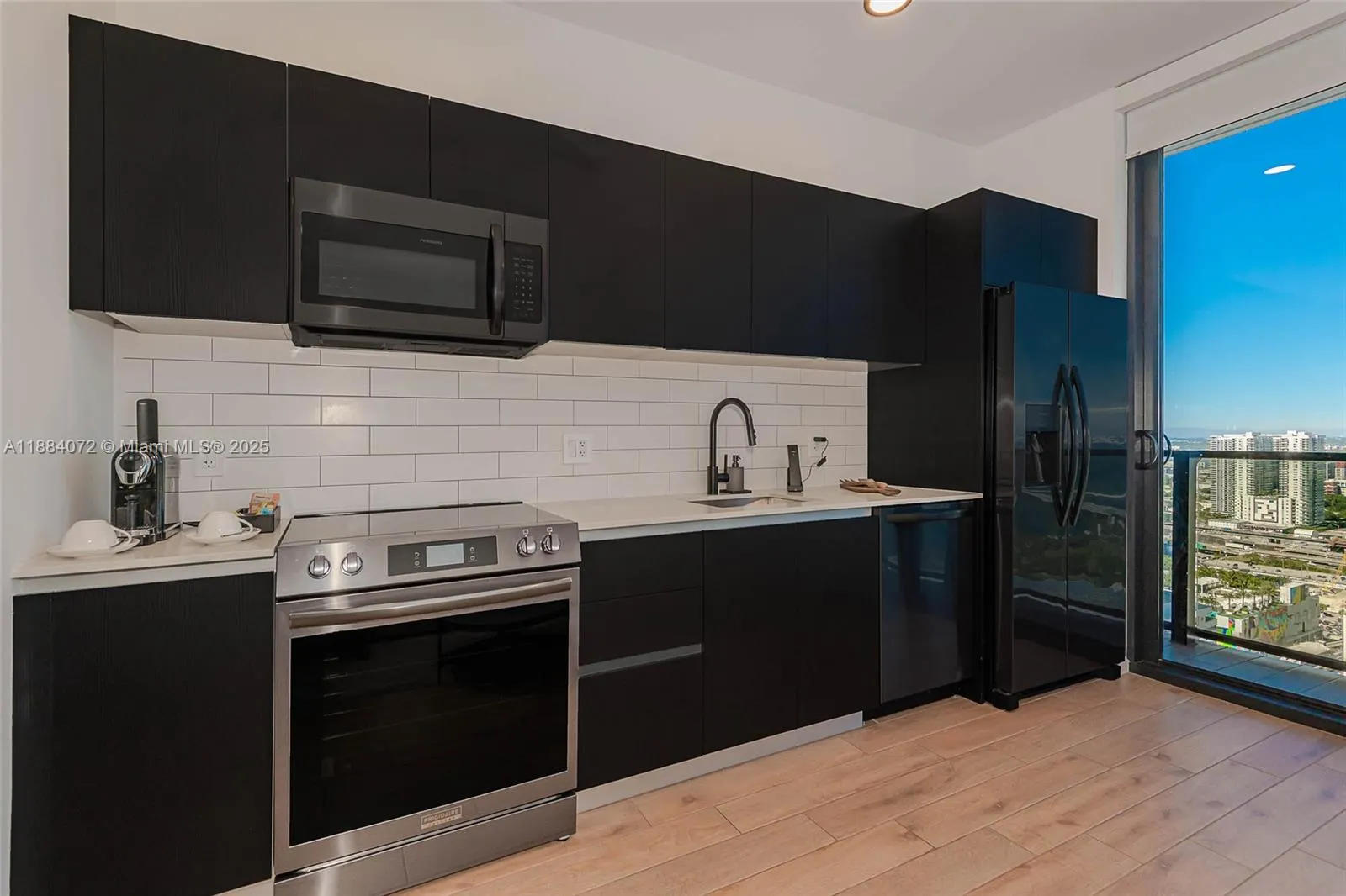 398 NE 5th St, #3003
