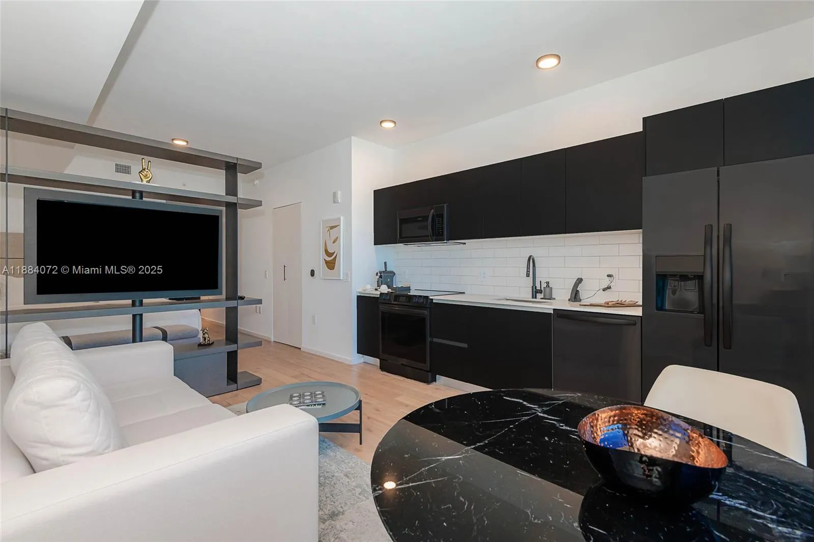 398 NE 5th St, #3003