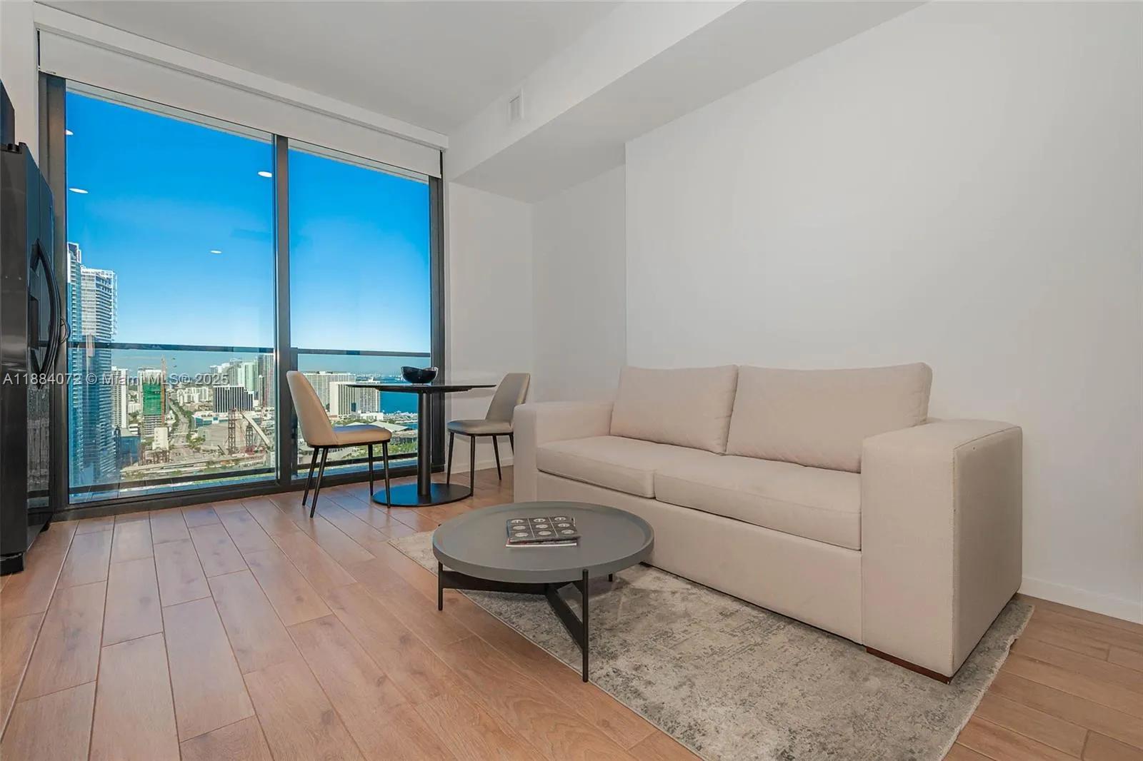 398 NE 5th St, #3003
