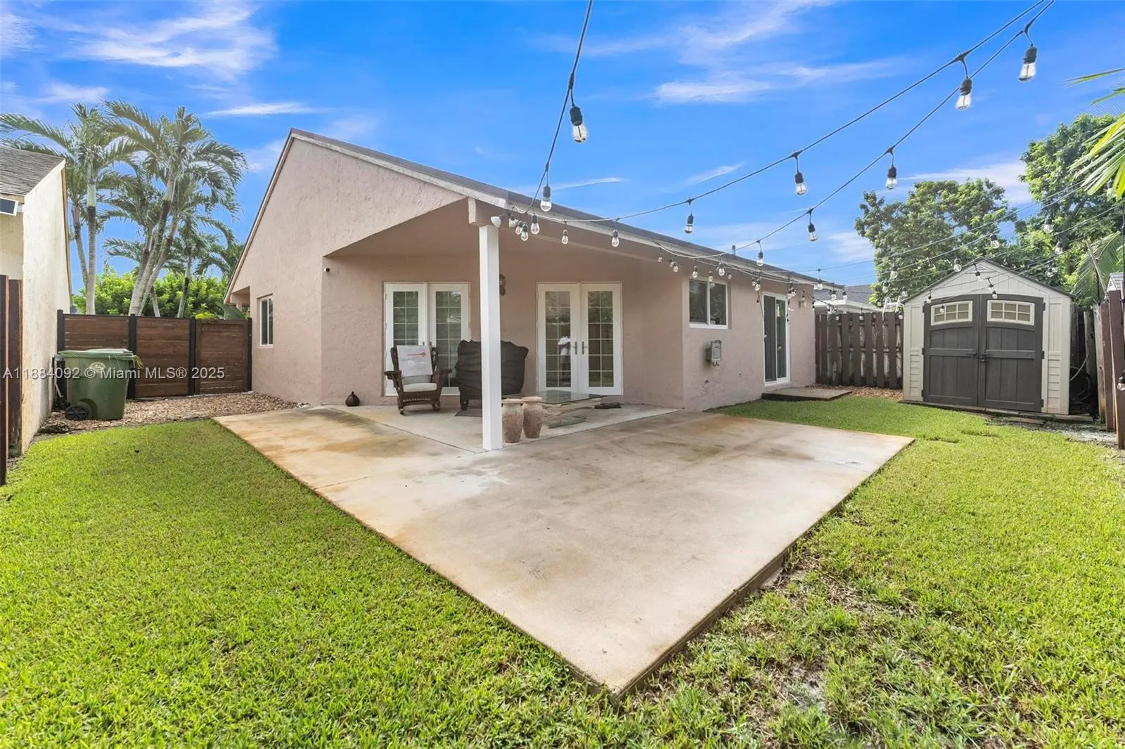 930 SW 108th Ave