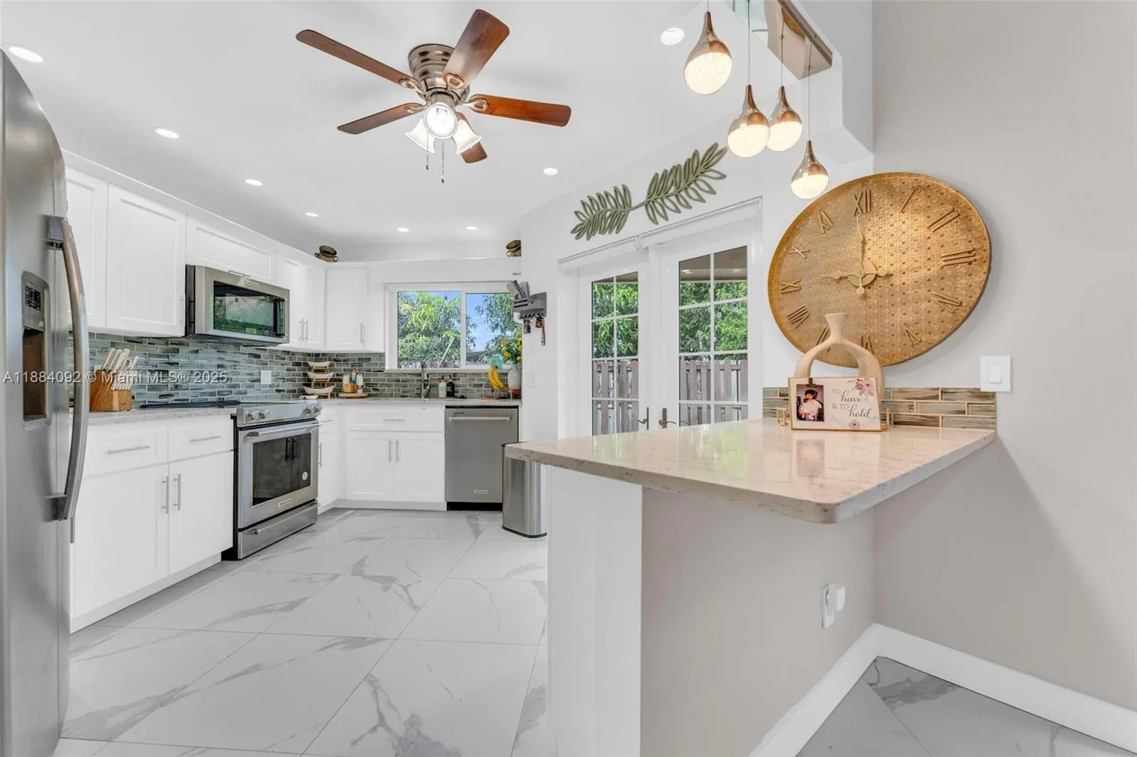 930 SW 108th Ave