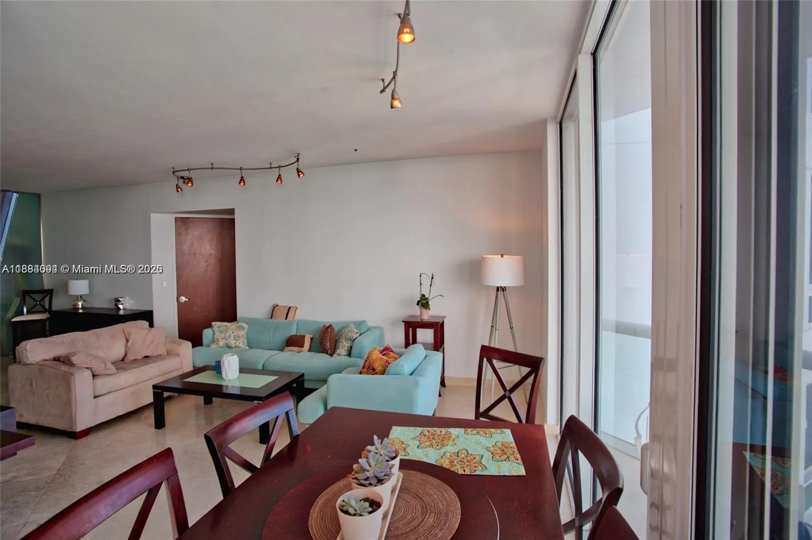 6365 Collins Ave, #4204