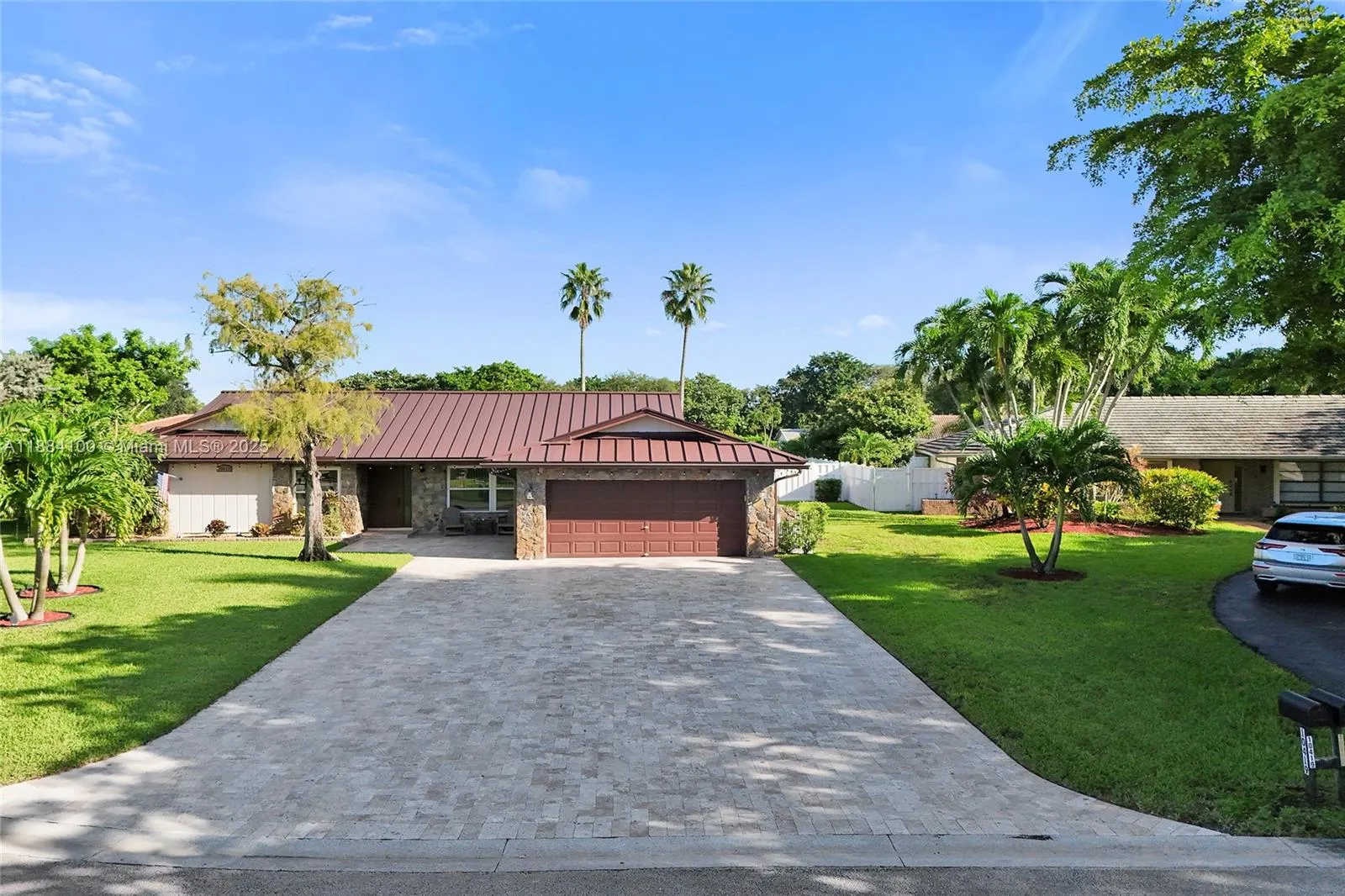 10419 NW 1st Pl