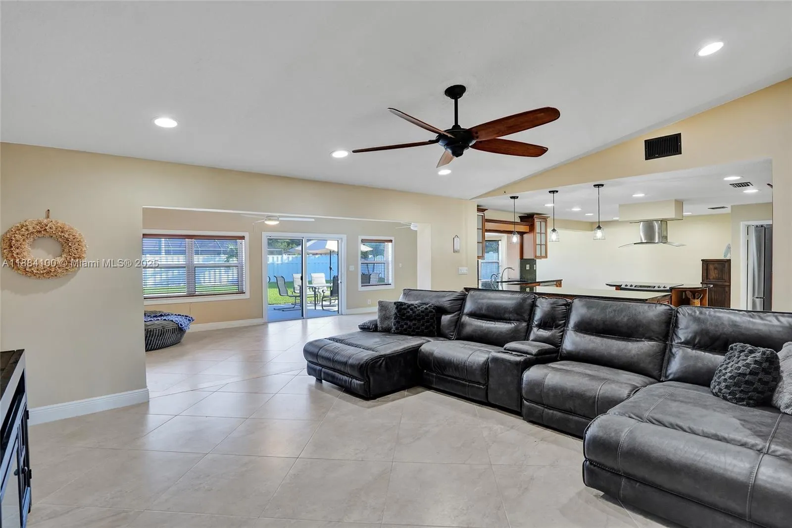 10419 NW 1st Pl
