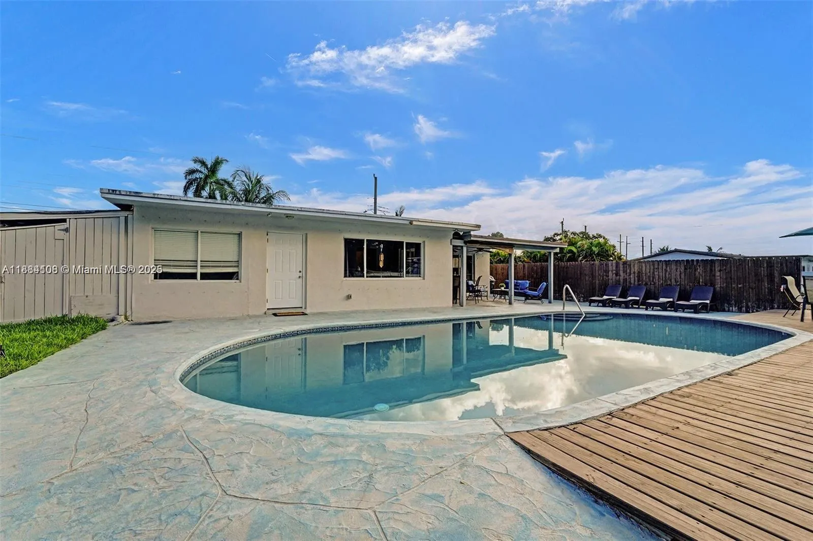 3730 SW 47th Ct