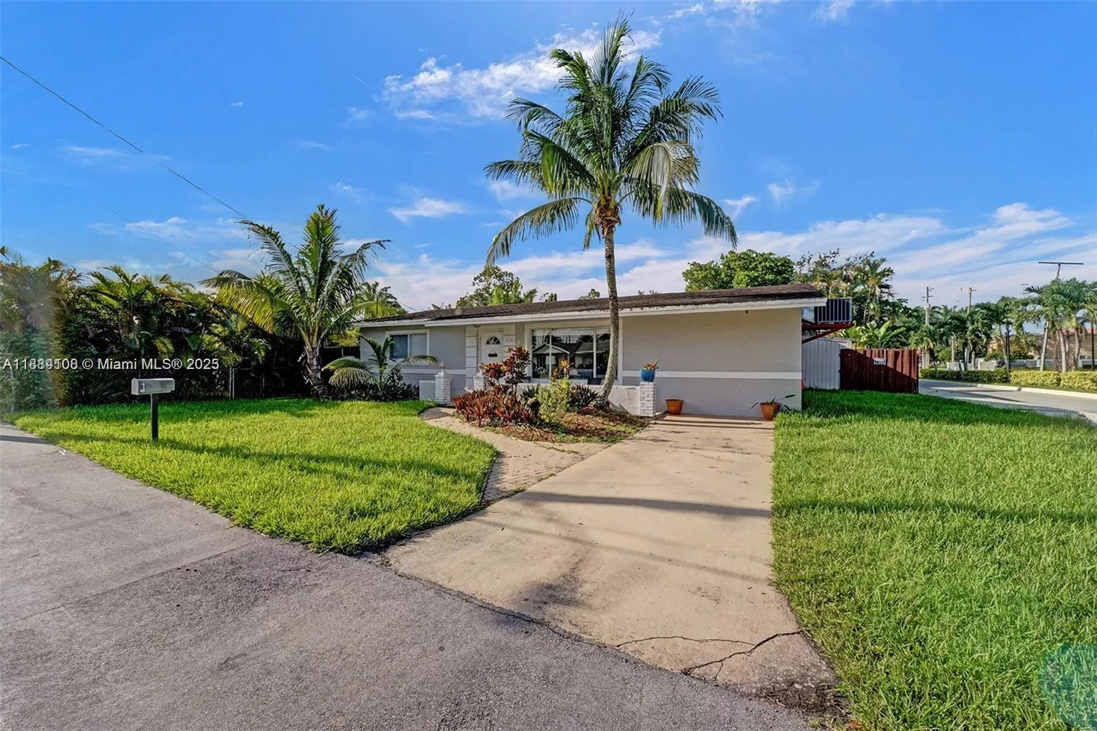 3730 SW 47th Ct