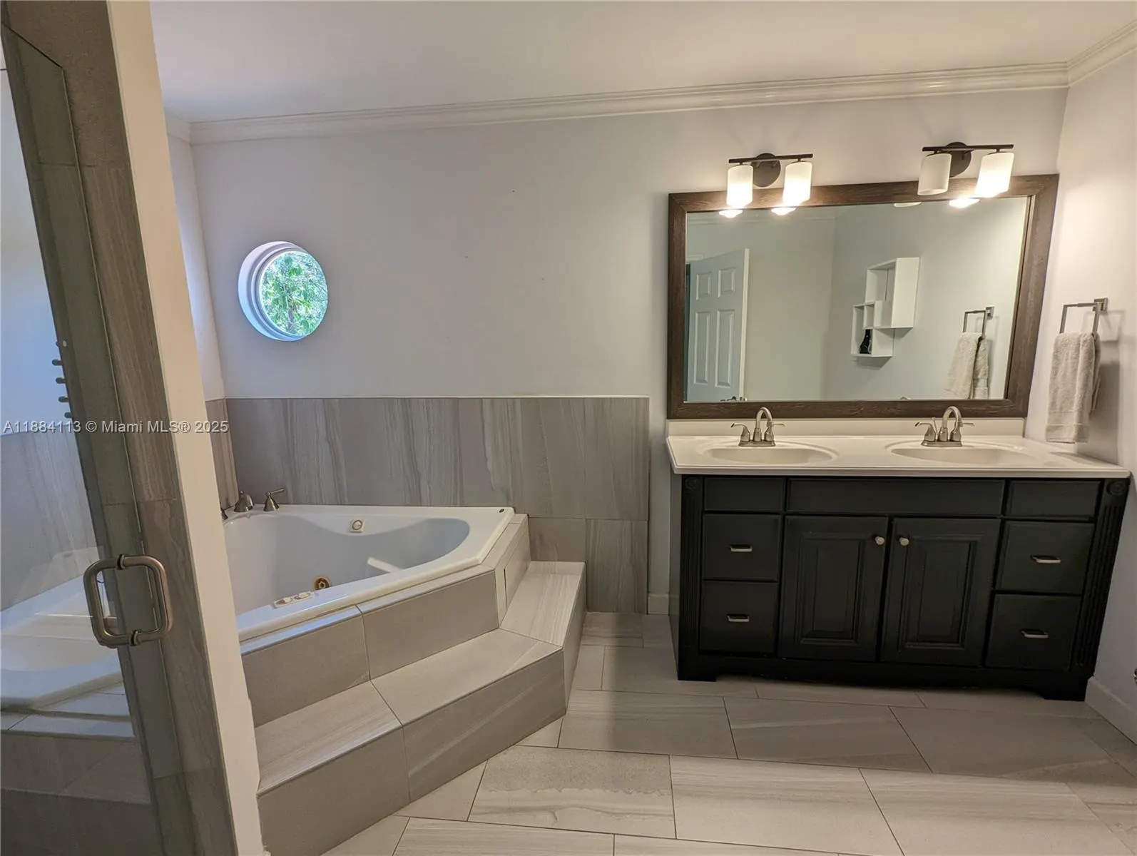 16005 Opal Creek Dr