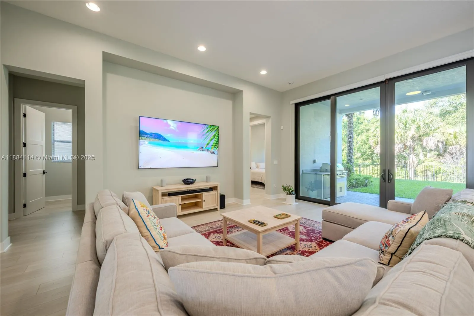 13402 Artisan Cir