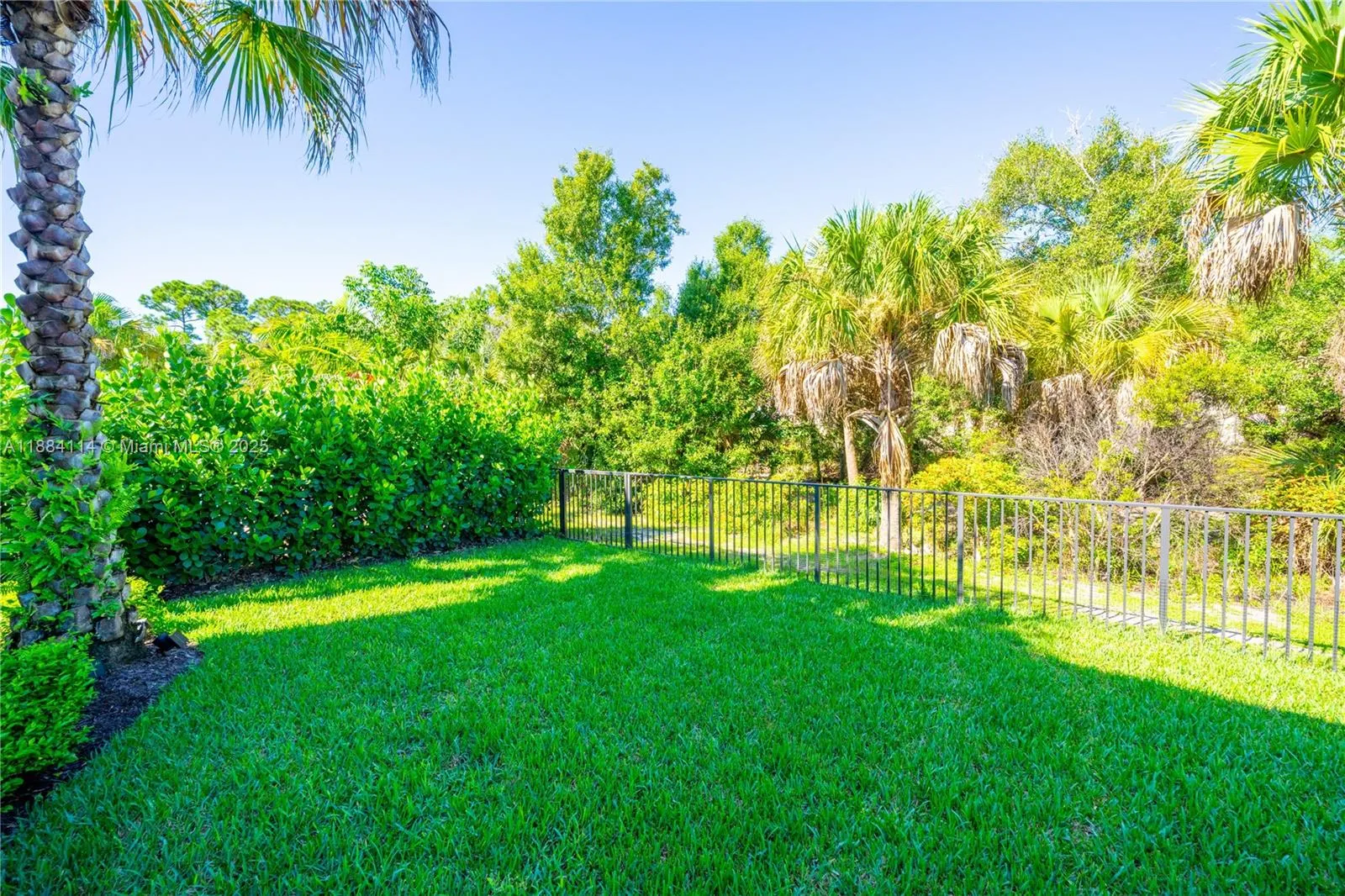 13402 Artisan Cir