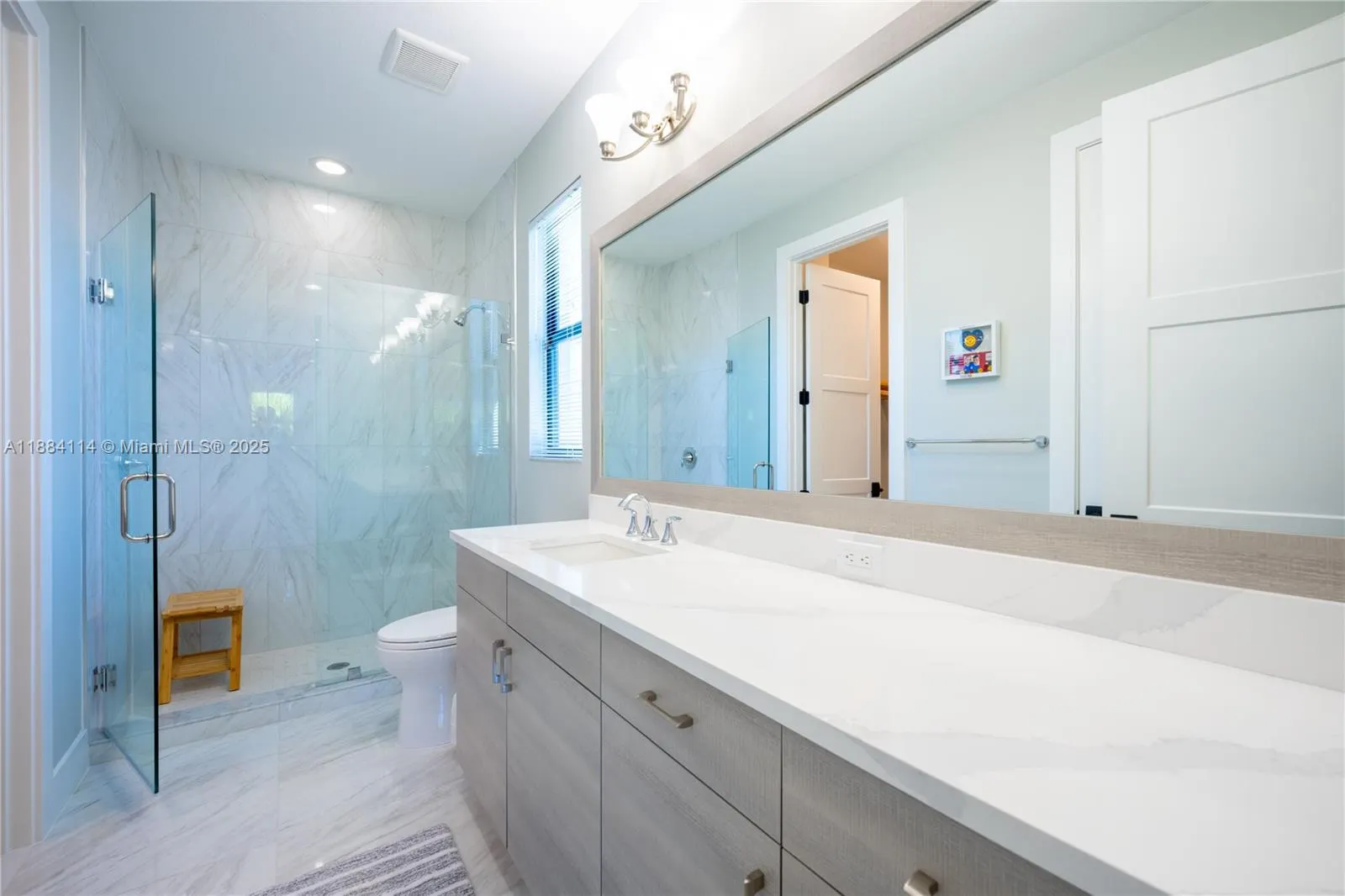 13402 Artisan Cir
