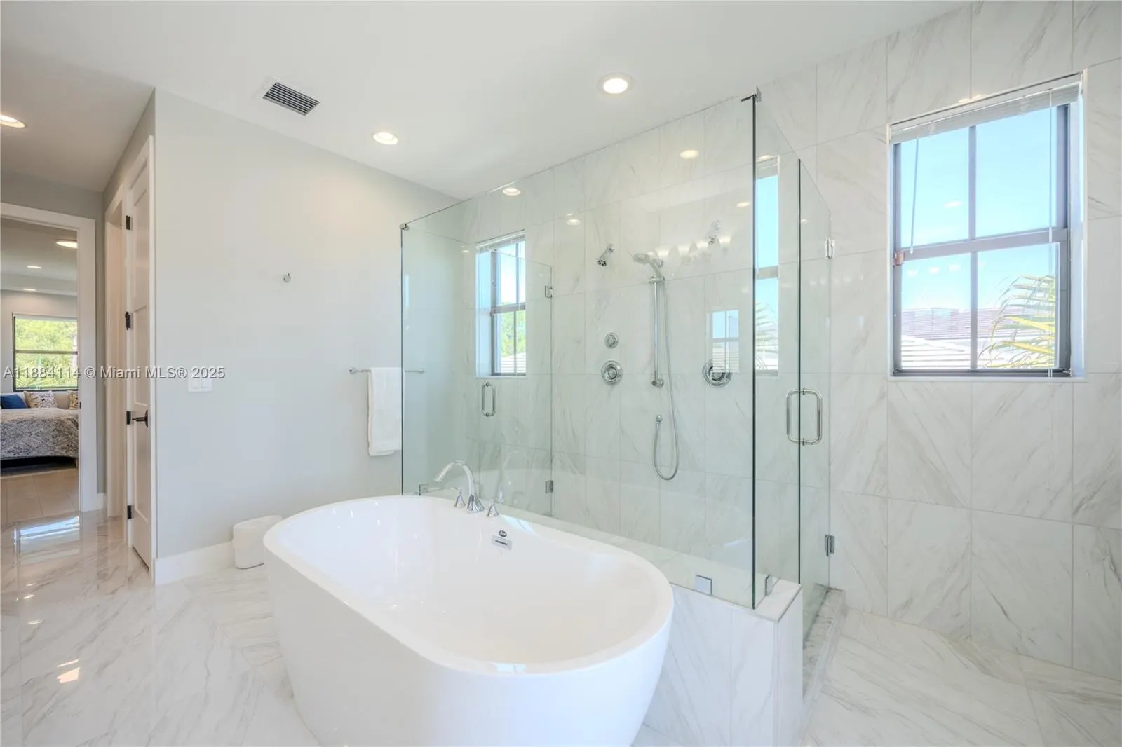 13402 Artisan Cir