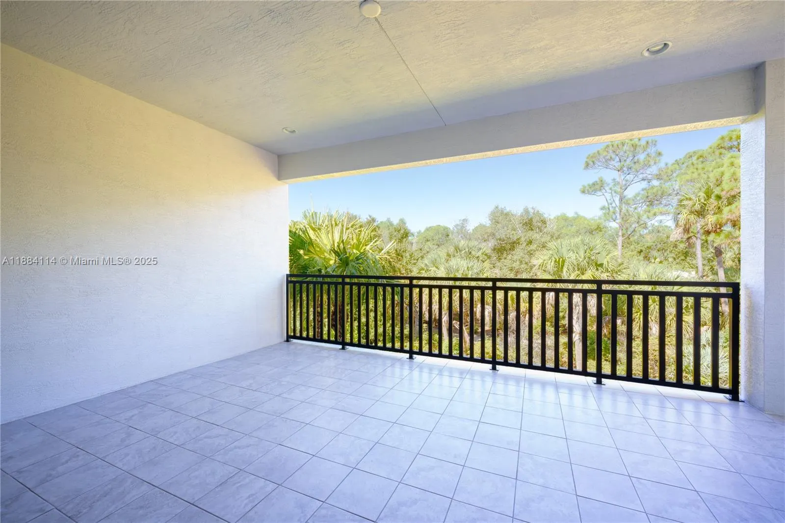 13402 Artisan Cir