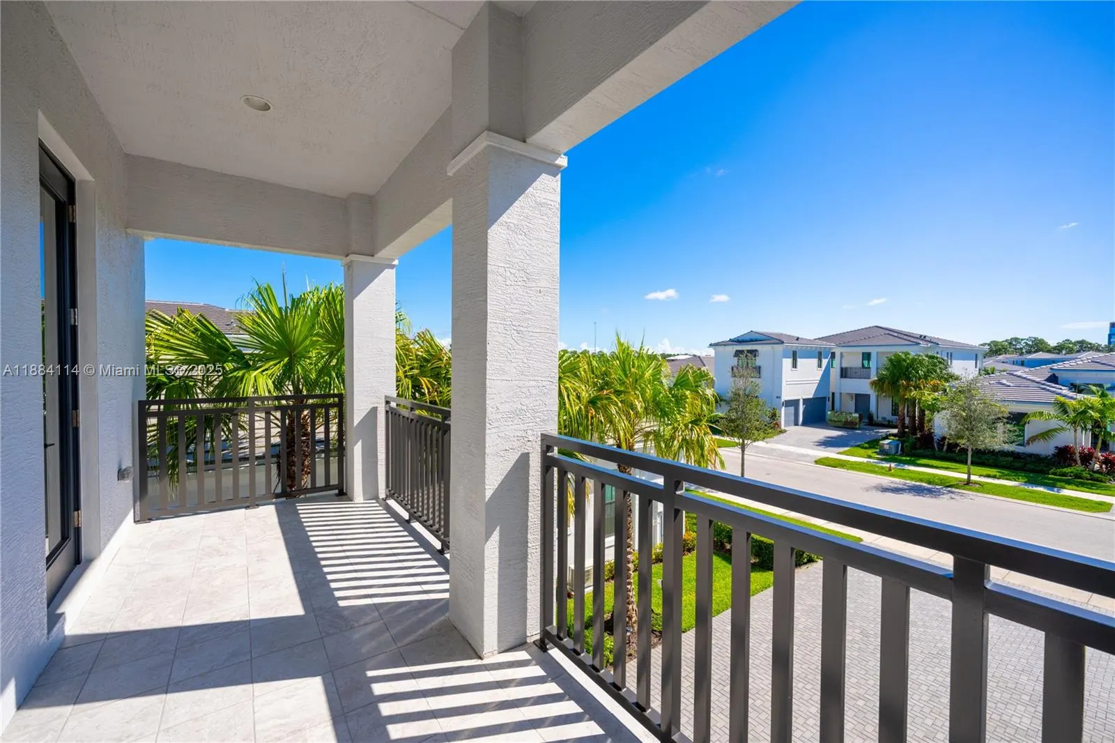 13402 Artisan Cir