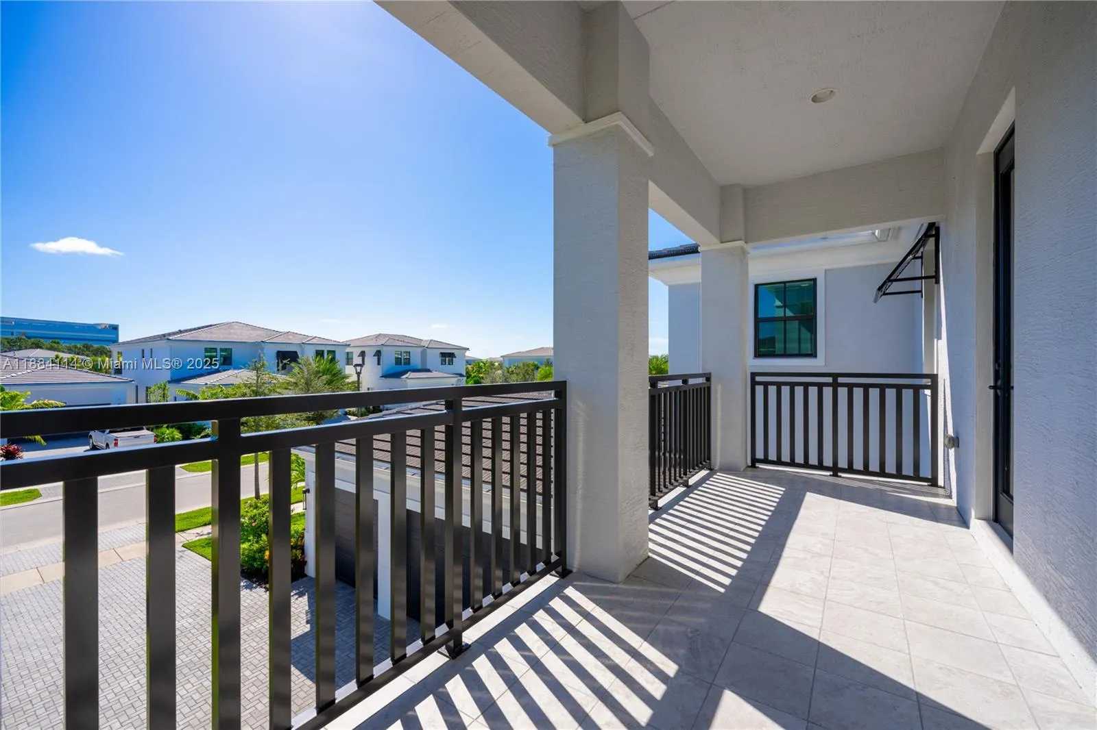 13402 Artisan Cir