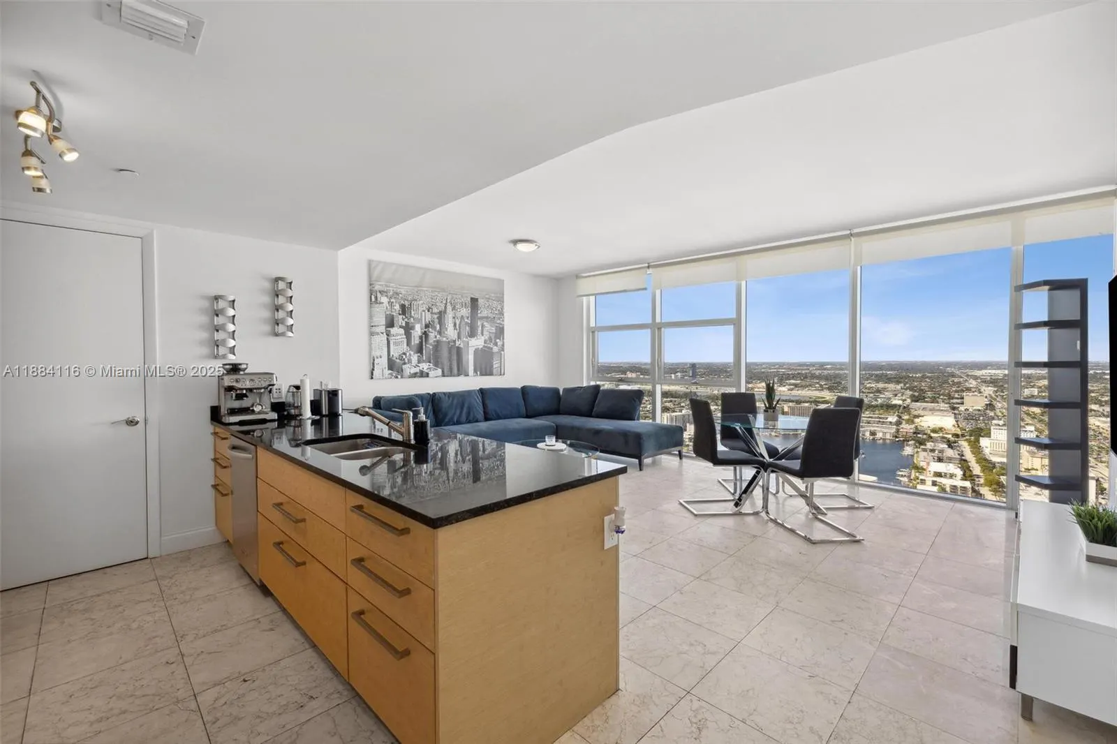1830 S OCEAN DR, #4907