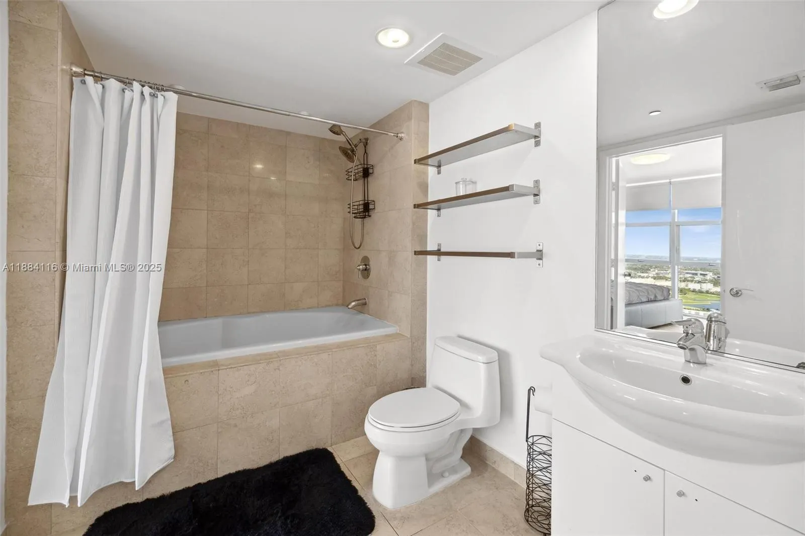 1830 S OCEAN DR, #4907