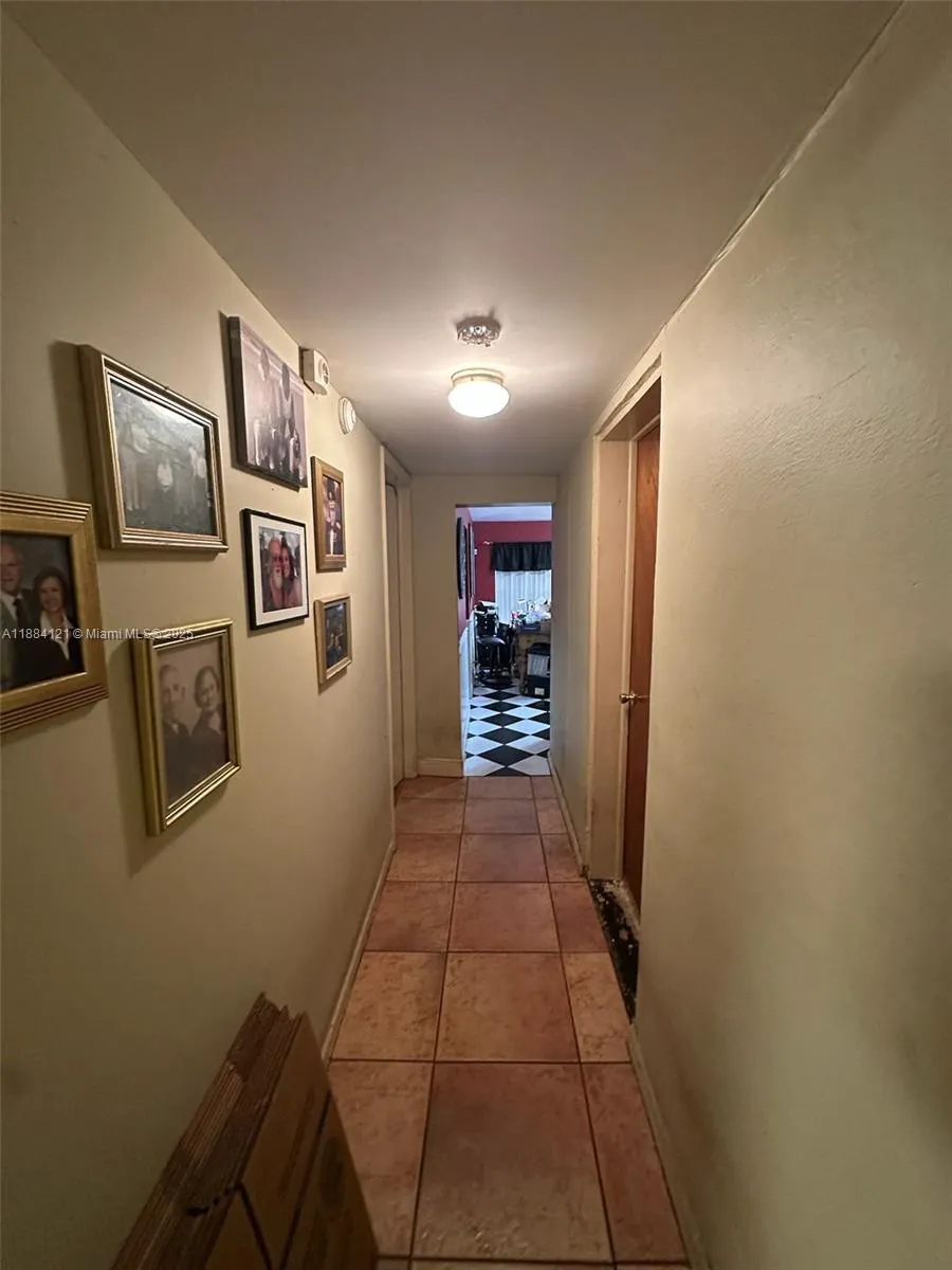 1499 SW 28th Way