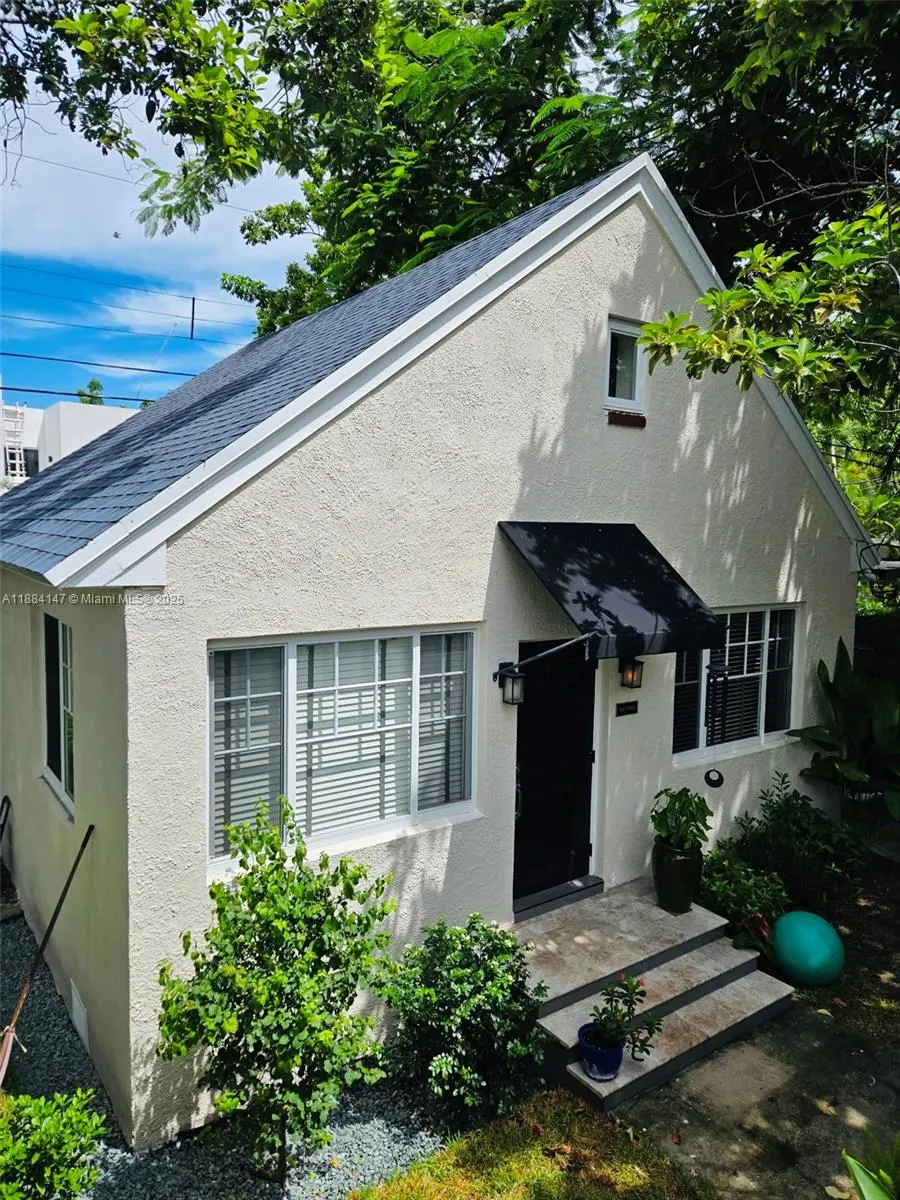 1515 SW 10th St