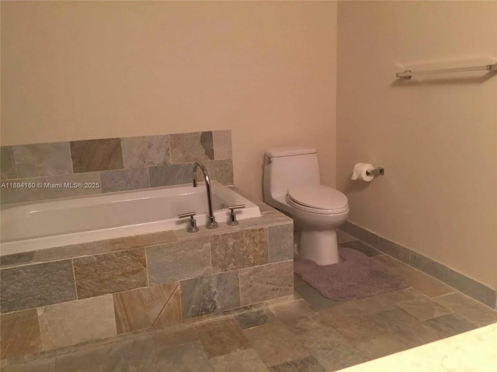 2641 N Flamingo Rd, #1705N