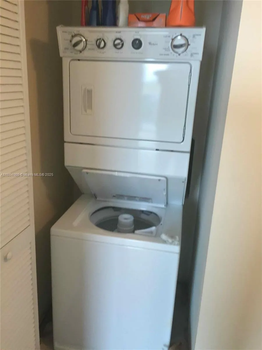 2641 N Flamingo Rd, #1705N