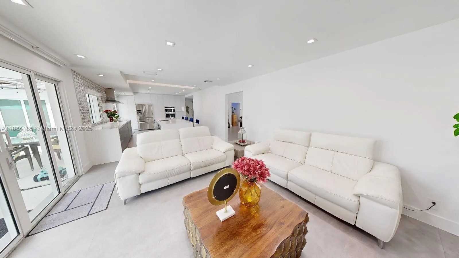 1055 NW 99th Ave