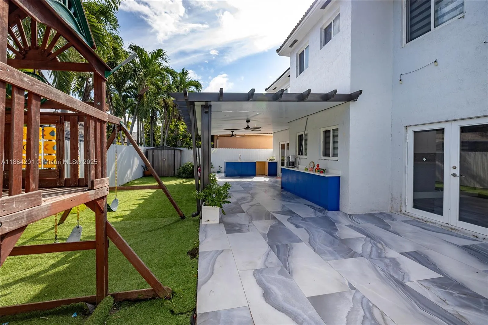 15981 SW 54th Ter