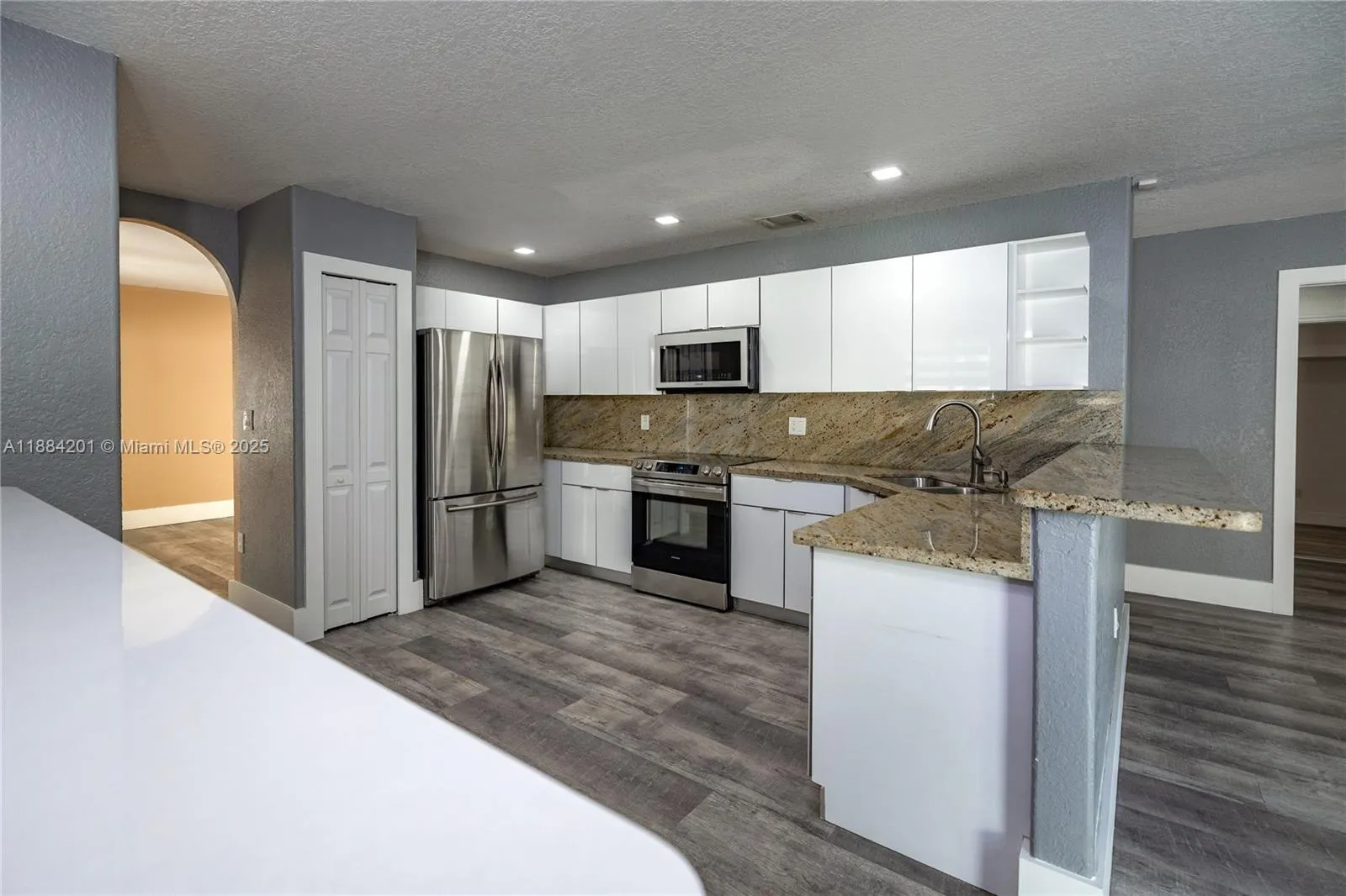 15981 SW 54th Ter