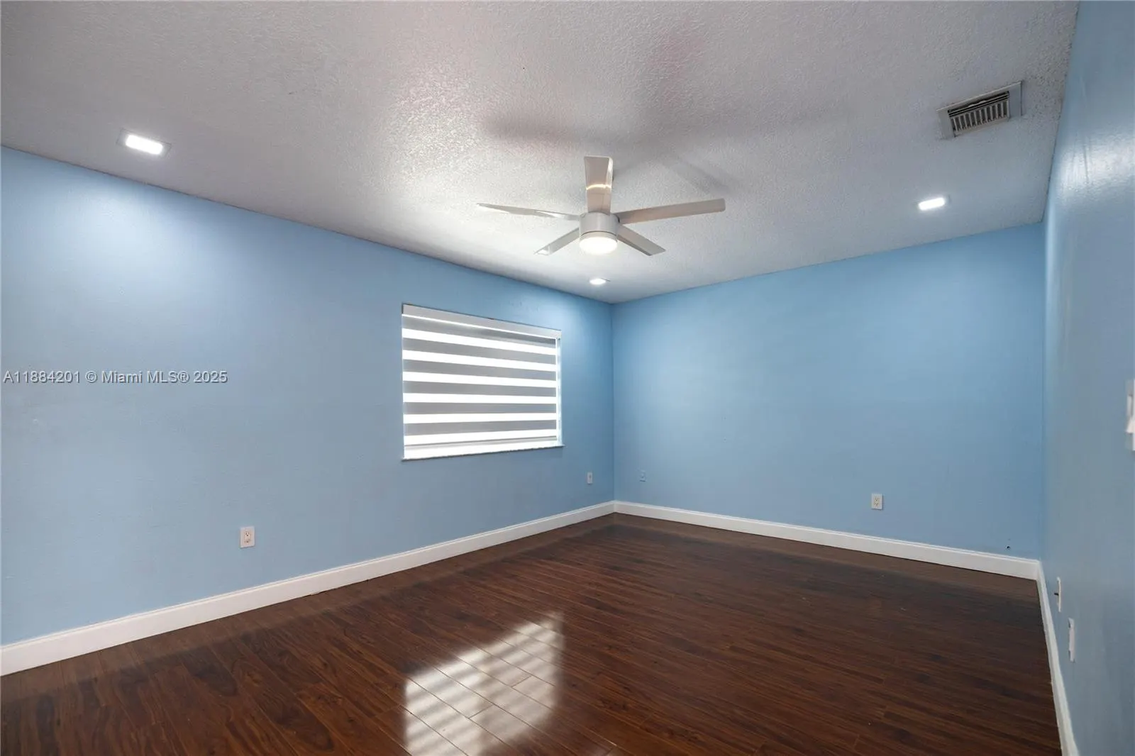 15981 SW 54th Ter
