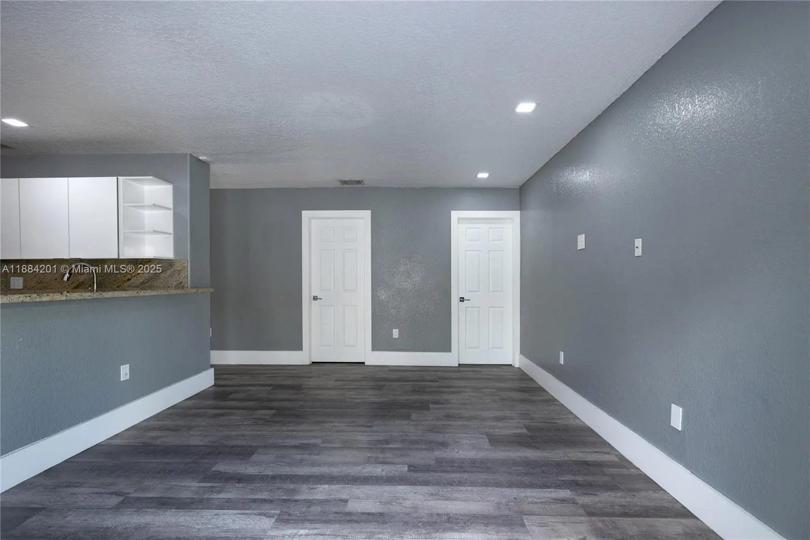 15981 SW 54th Ter