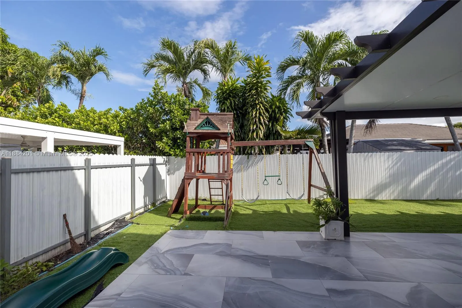 15981 SW 54th Ter