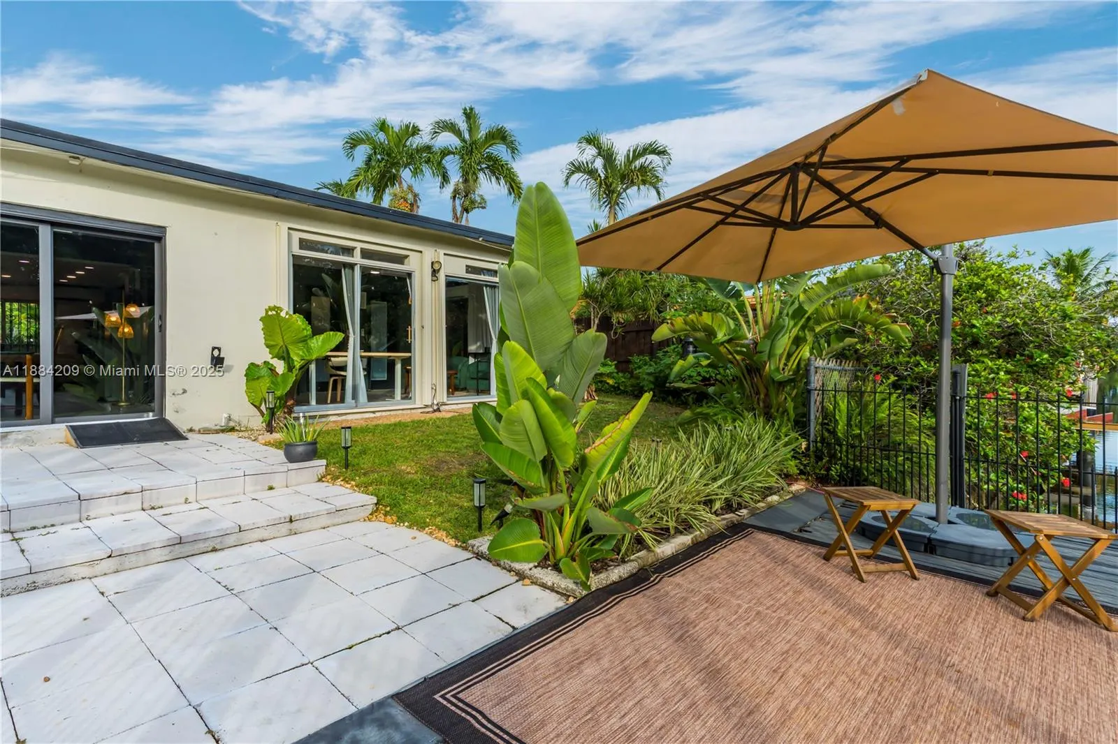1672 NW 36th Ct