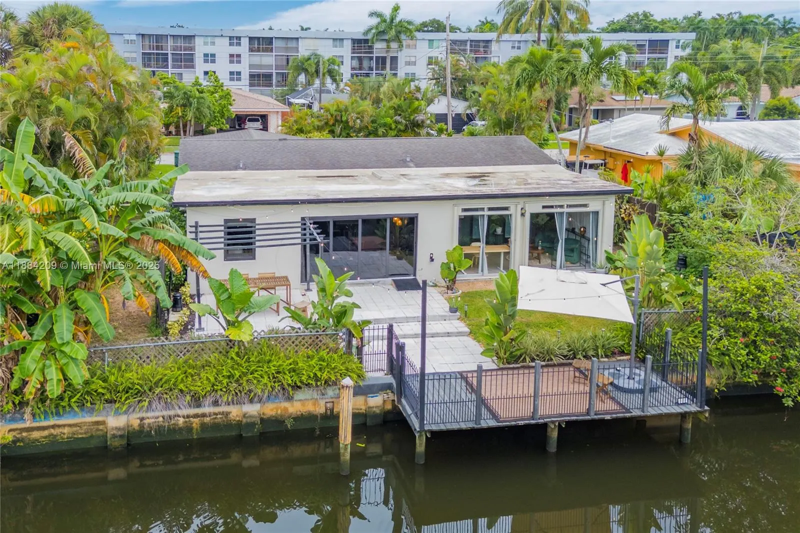 1672 NW 36th Ct