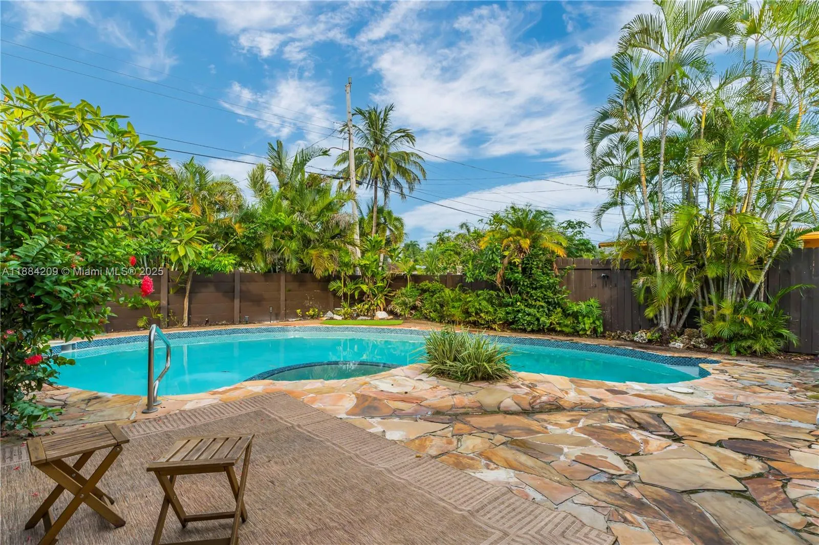 1672 NW 36th Ct