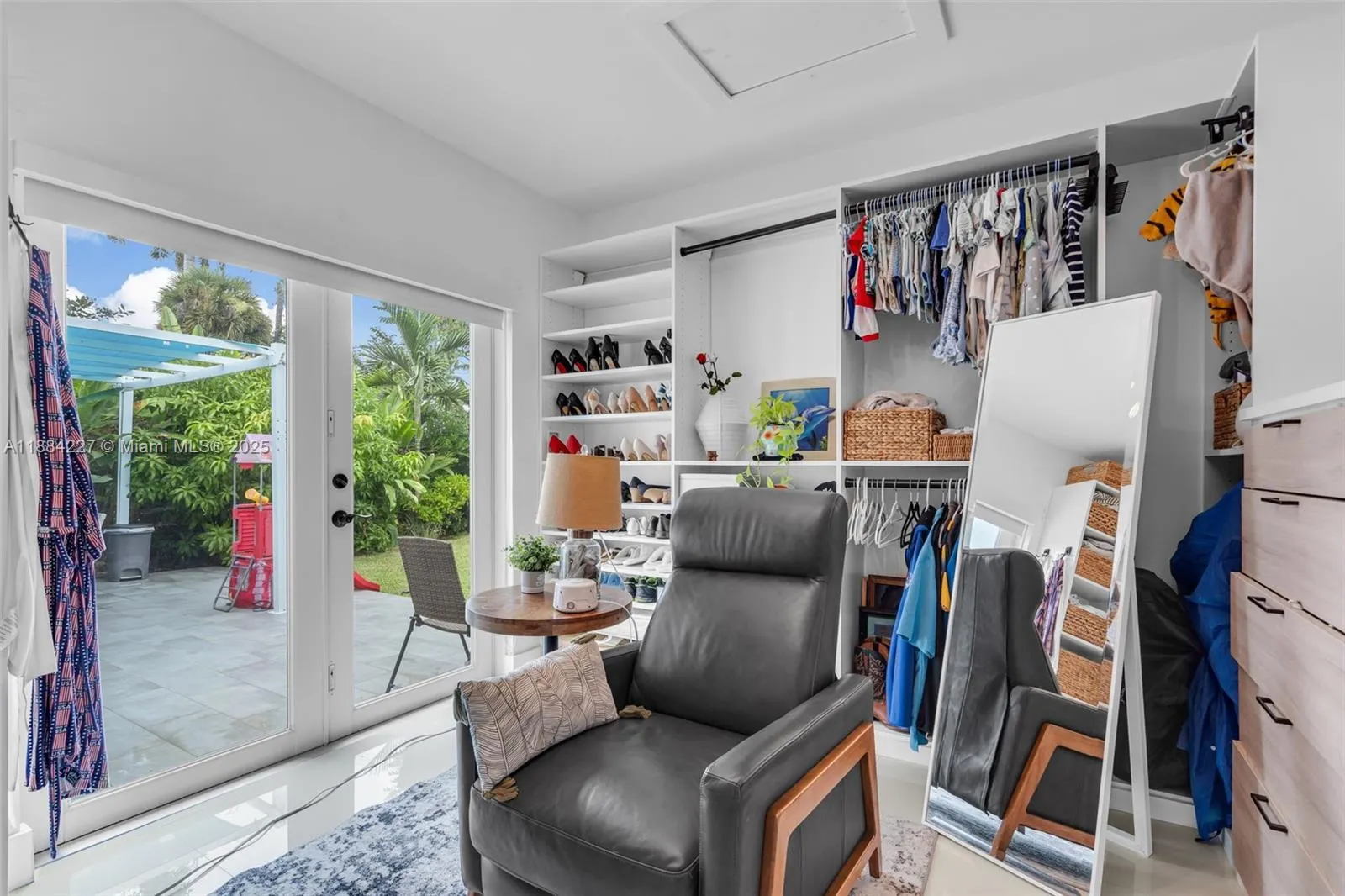 1571 Normandy Dr, #0