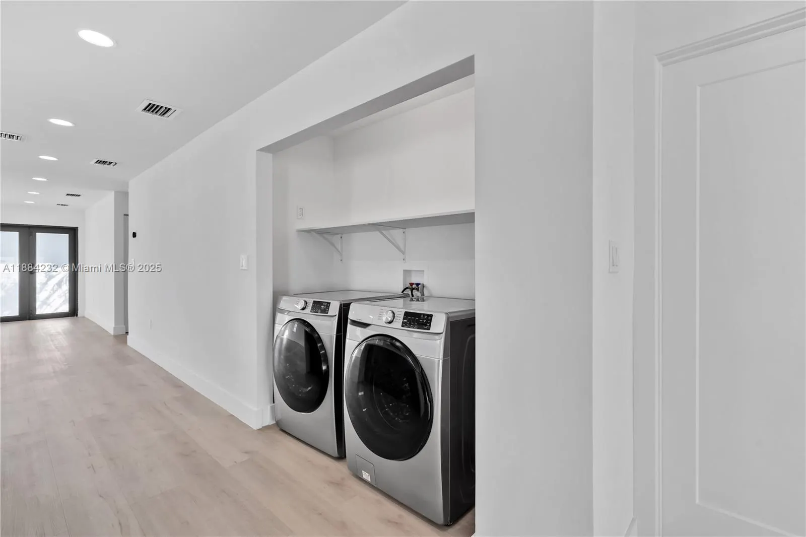 407 NW 45th St