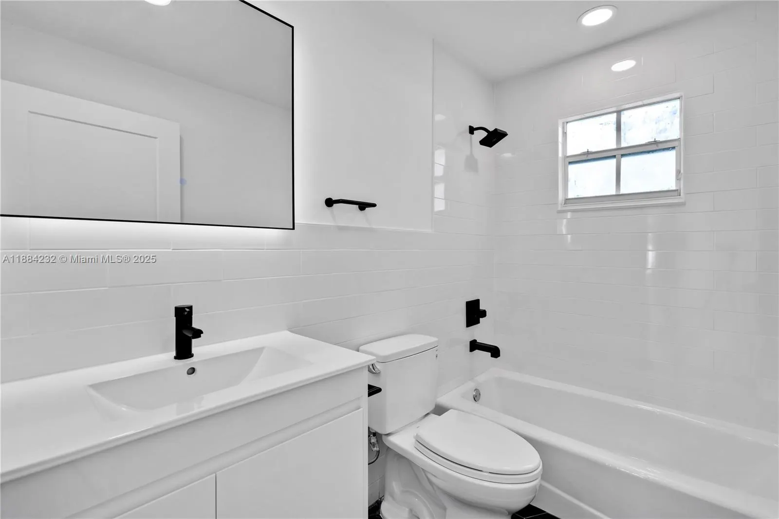 407 NW 45th St