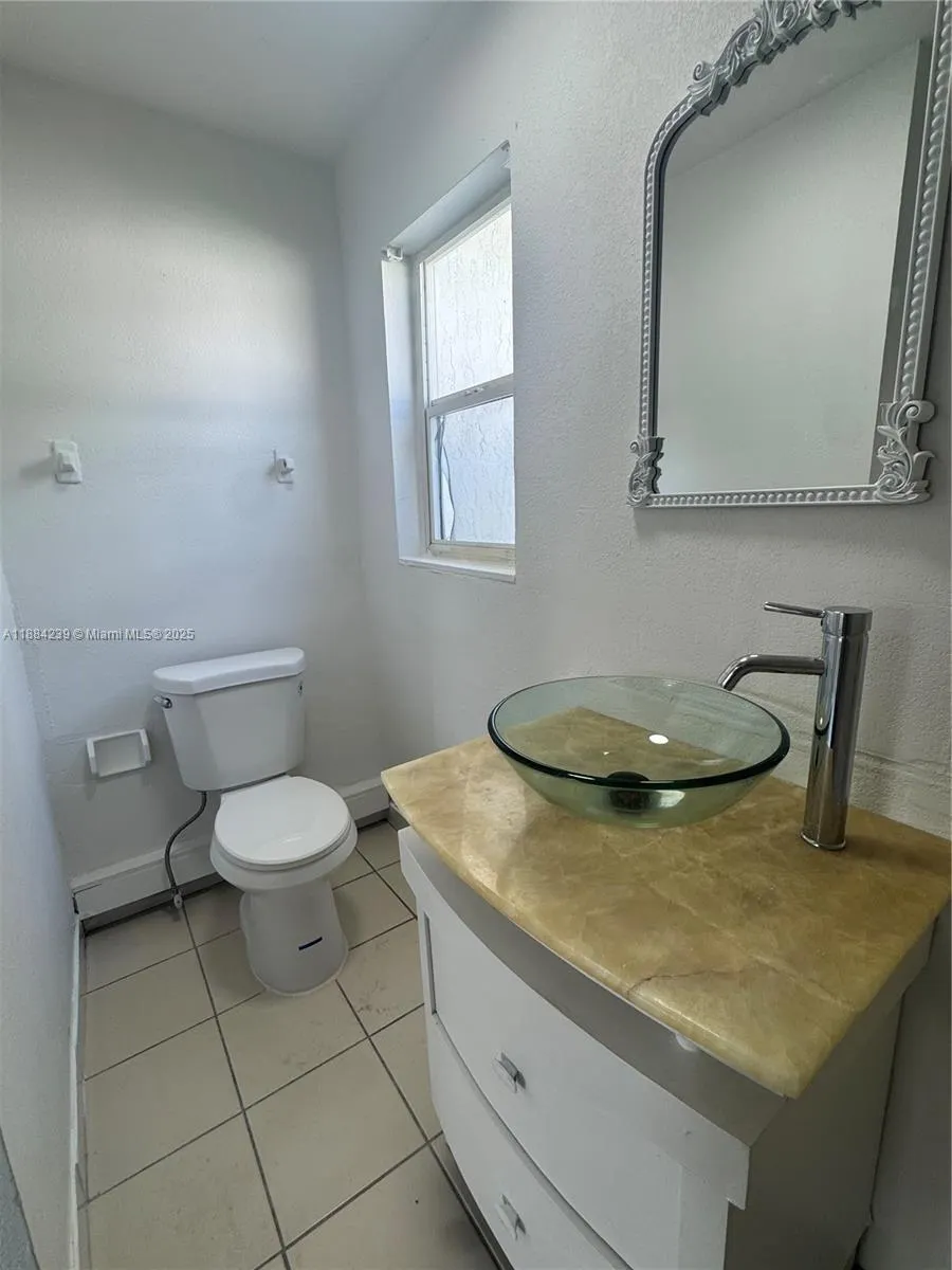 4341 NE 18th Ave, #Main