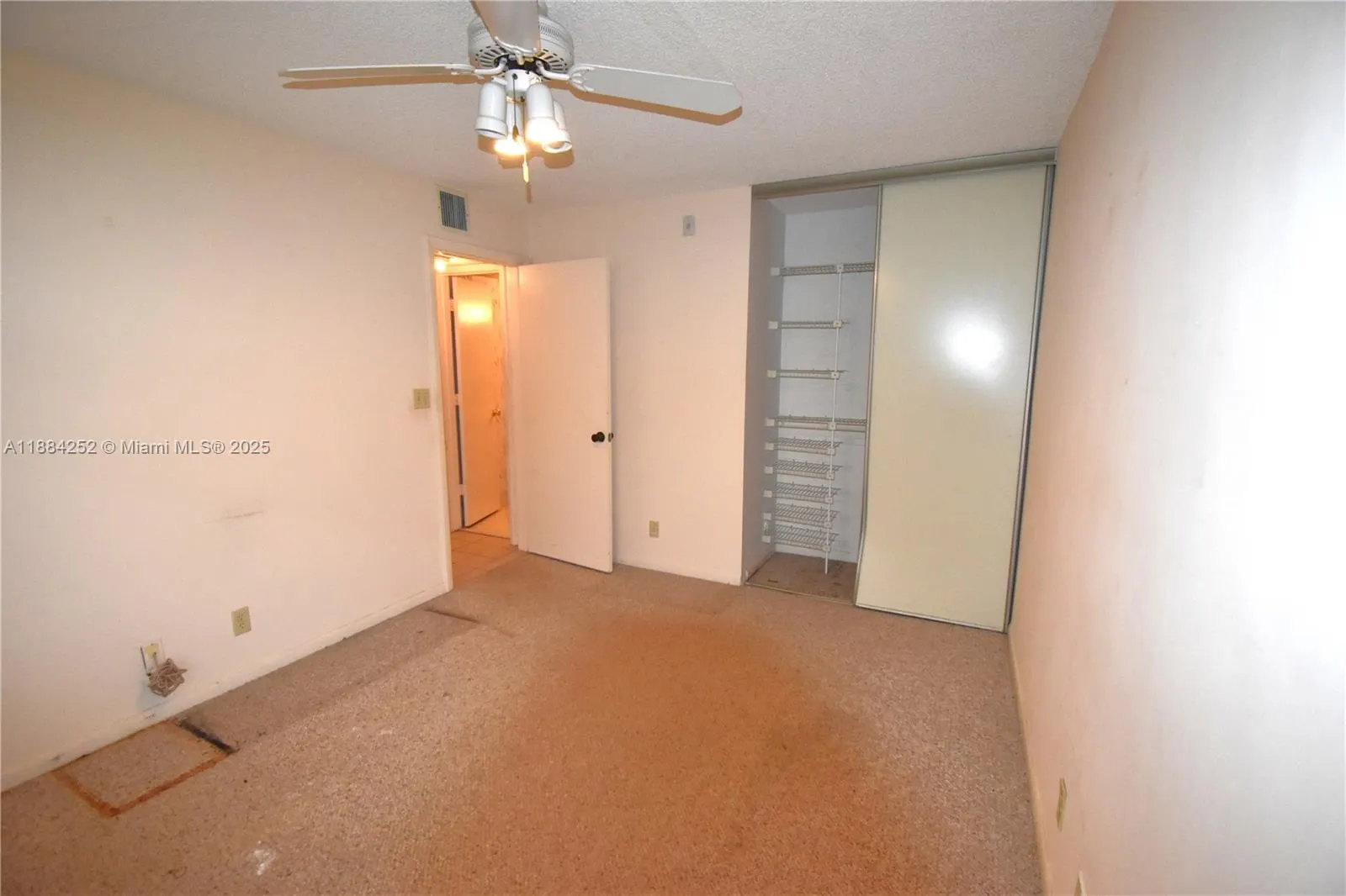 2908 S Carambola Cir S, #402