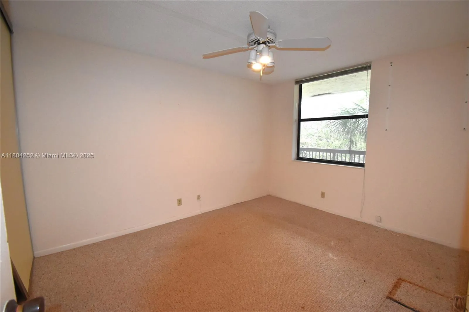 2908 S Carambola Cir S, #402